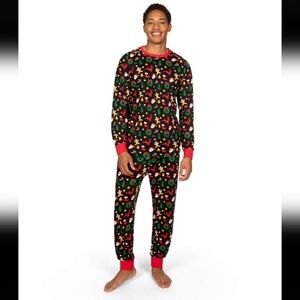 NWT cookie cutter christmas festive tipsy elves pajama set